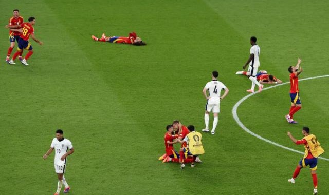 体育app-英名宿：团队战胜各自为战，美丽赢了，足球之幸！