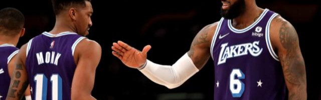 互相成就彼此救赎 蒙克：在湖人可以做最好的自己